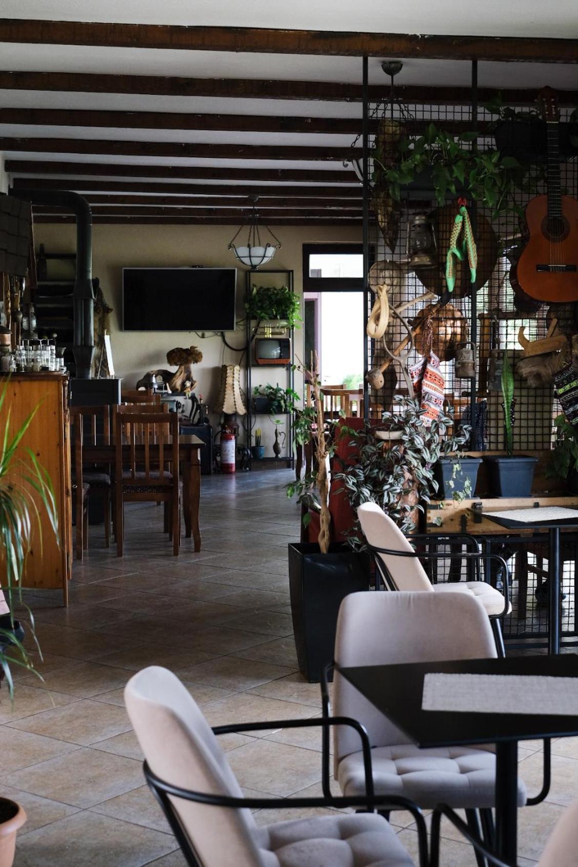Hotel Vila Bruci Burrel المظهر الخارجي الصورة