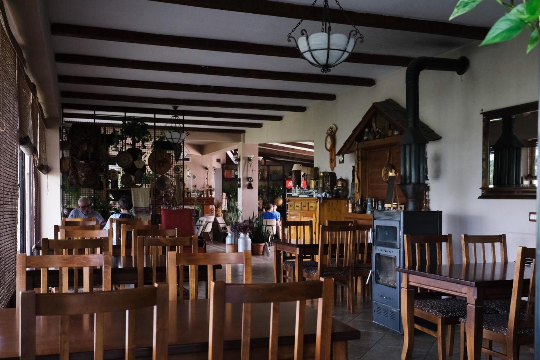 Hotel Vila Bruci Burrel المظهر الخارجي الصورة
